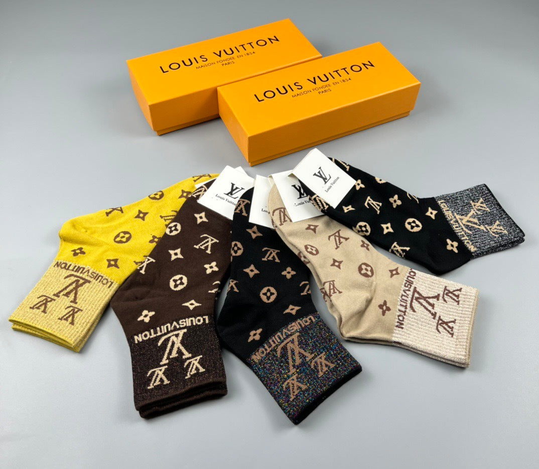 Louis Vuitton Socks(One pair of each style)