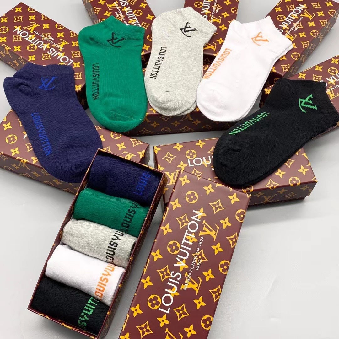 Louis Vuitton Socks(One pair of each style)