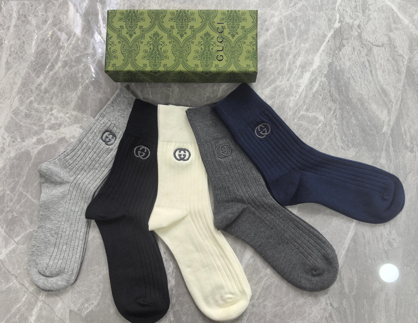 Gucci Sock(One pair of each style)
