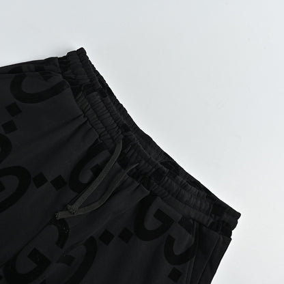 Gucci Oversized Dual-Letter Jacquard Shorts – Black