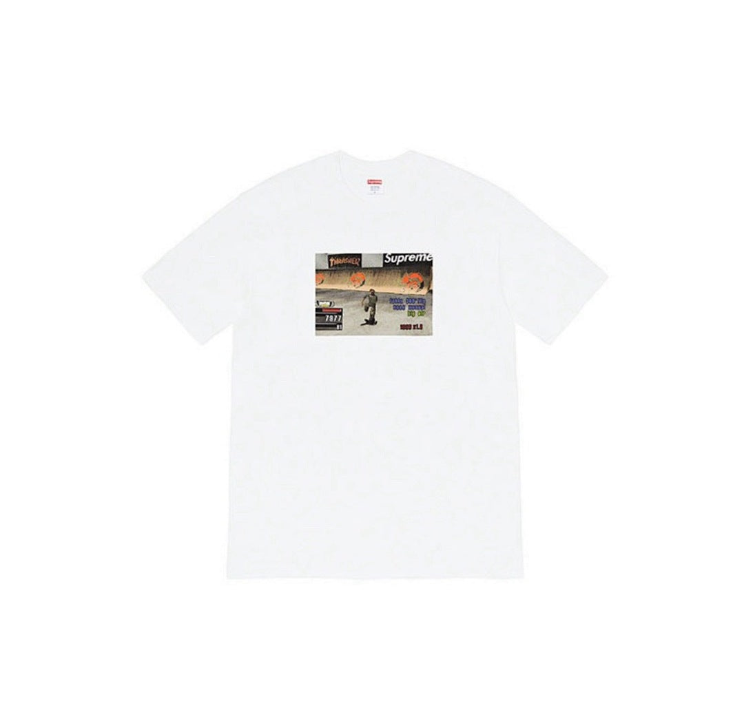 款号816#p40💰 Supreme Week 5 x Thrasher 联名款 Game Tee 休闲圆领印花游戏短袖T恤 男女同款 宽松版型 采用260克精梳棉双纱 从面料到辅料全部三标齐全跟 - view 7