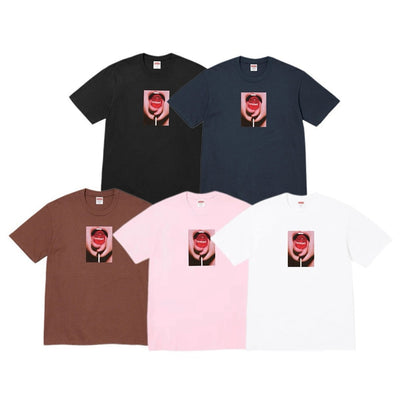 款号817#p40💰 Supreme FW24 2024秋季T恤系列 WEEK8 Lollipop Tee 品牌logo图案印花舒适圆领短袖T恤 男女同款 宽松版型 采用260克精梳棉双纱 从面料 - view 6