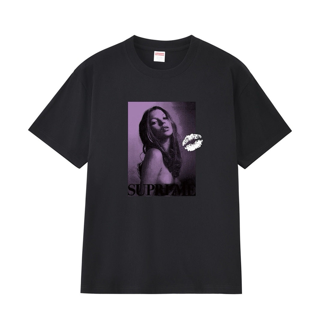 款号224#p40💰 Sup 24FW KATE MOSS HOODED 凯特人物超模头像印花 短袖 宽松版型 采用260克精梳棉双纱 从面料到辅料全部三标齐全跟足ZP 进口松井公司浆料印花绝不 - view 4
