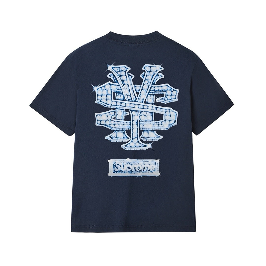 款号M240#p40💰 Supreme FW25 FW25 秋季T恤系列 WEEK7 Snowman Tee 雪人印花图案圆领短袖T恤 男女同款 宽松版型 采用260克精梳棉双纱 从面料到辅料全部三 - view 1