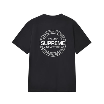 款号M250P40💰 Supreme 美式潮流风 宽松款T恤衫 男女同款 宽松版型 采用260克双纱纯棉 圆筒 从面料到辅料全部三标齐全跟足ZP 进口松井公司浆料印花绝不开裂 整件做法采用三针 - view 7