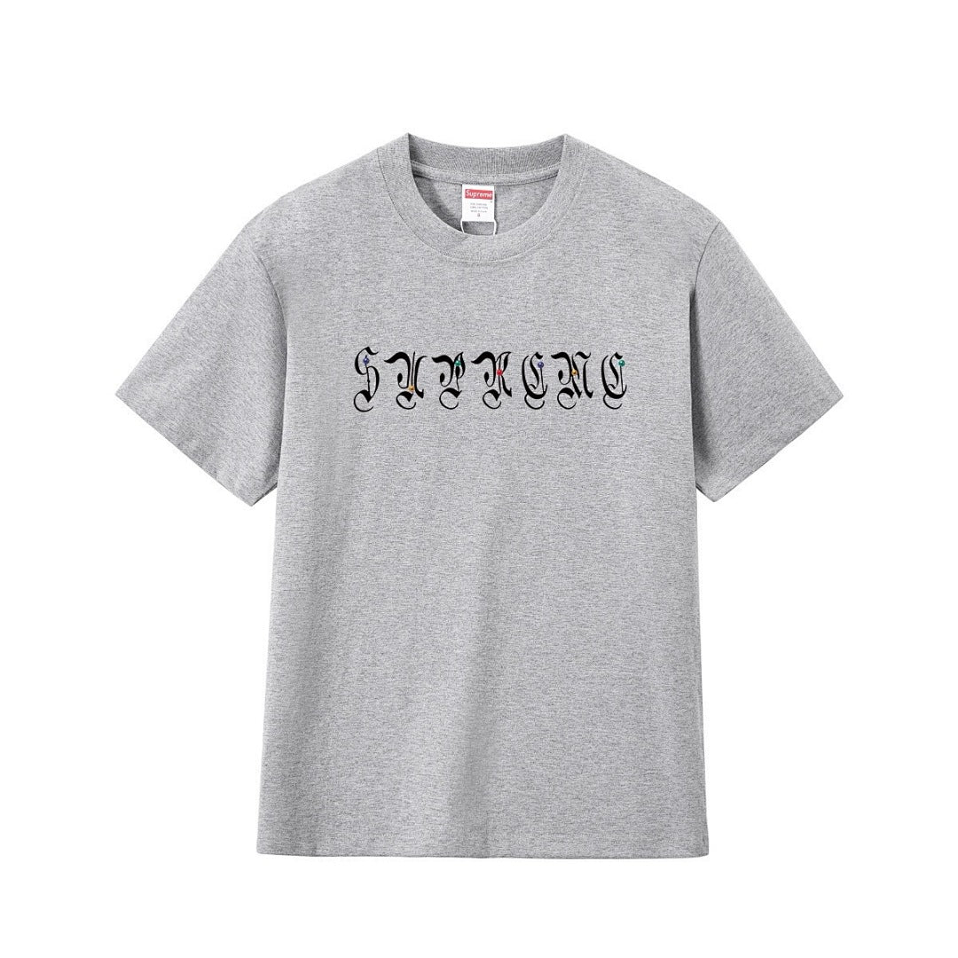 款号M261#p40💰 Supreme FW25 FW25 WEEK11 AOI Gems S/S Top 水钻印花标志圆领短袖T恤 男女同款 宽松版型 采用260克双纱纯棉 圆筒 从面料到辅料全部 - view 1