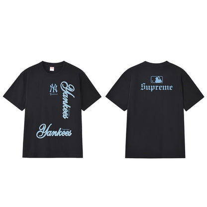 款号M266#p40💰 Supreme x MLB 冬季T恤系列 FW25 Week17 MLB Teams Tee NY 冬季T恤系列 圆领休闲正反英文字母印花短袖T恤 男女同款 宽松版型 采用2 - view 3