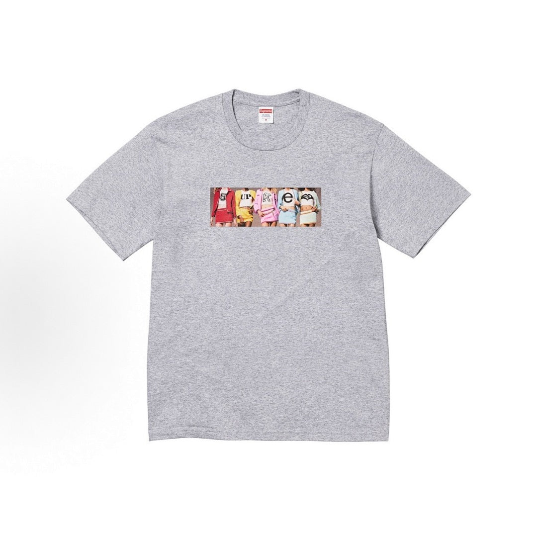 款号M317#p40💰 Supreme FW25 FW25 秋季T恤系列 WEEK7 Girls Tee 女孩印花图案圆领短袖T恤 男女同款 宽松版型 采用260克精梳棉双纱 从面料到辅料全部三标齐 - view 2
