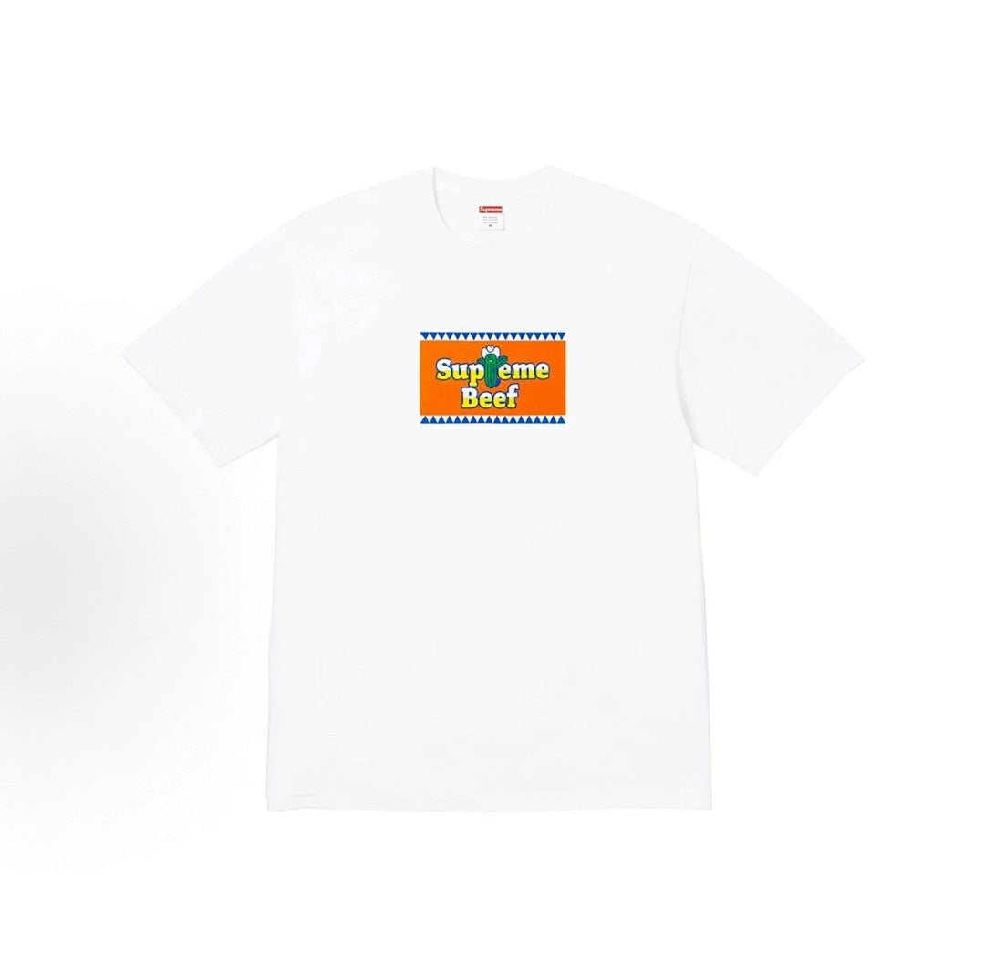 款号M322#p40💰 Supreme 夏季T恤系列 SS25 WEEK18 Summer Tee Beef Tee 胸前印花图案百搭短袖T恤 男女同款 宽松版型 采用260克精梳棉双纱 从面料到 - view 1