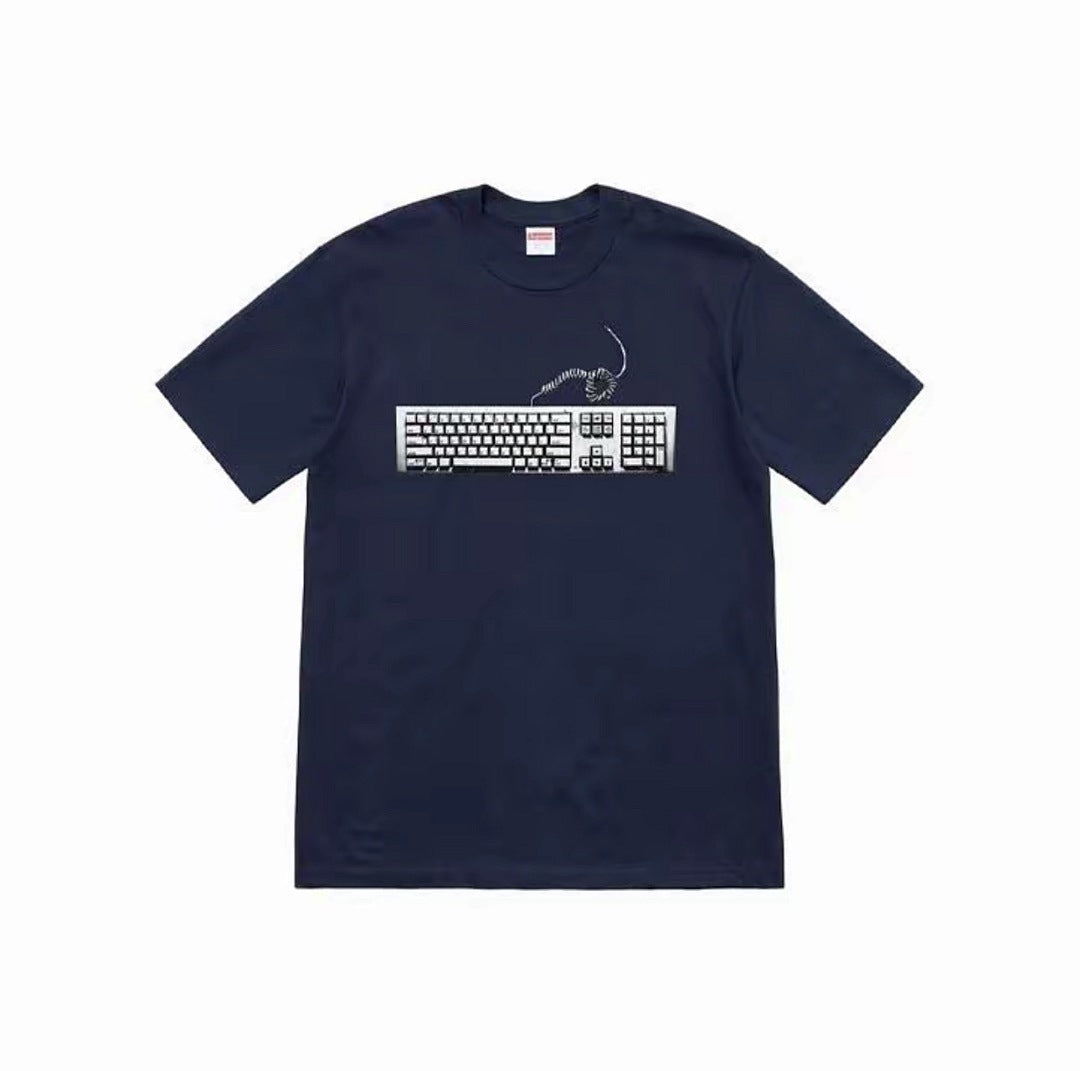 款号M363#p40💰 Supreme SS19 Keyboard Tee Navy 美式潮流键盘图案短袖T恤 男女同款 宽松版型 采用260克精梳棉双纱 从面料到辅料全部三标齐全跟足ZP 进口 - view 2