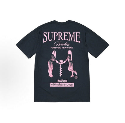 款号M310#p40💰 Supreme FW25 WEEK1 Devotion Tee 胸前圆形徽标logo后背个性印花短袖T恤 男女同款 宽松版型 采用260克精梳棉双纱 从面料到辅料全部三标齐全 - view 1