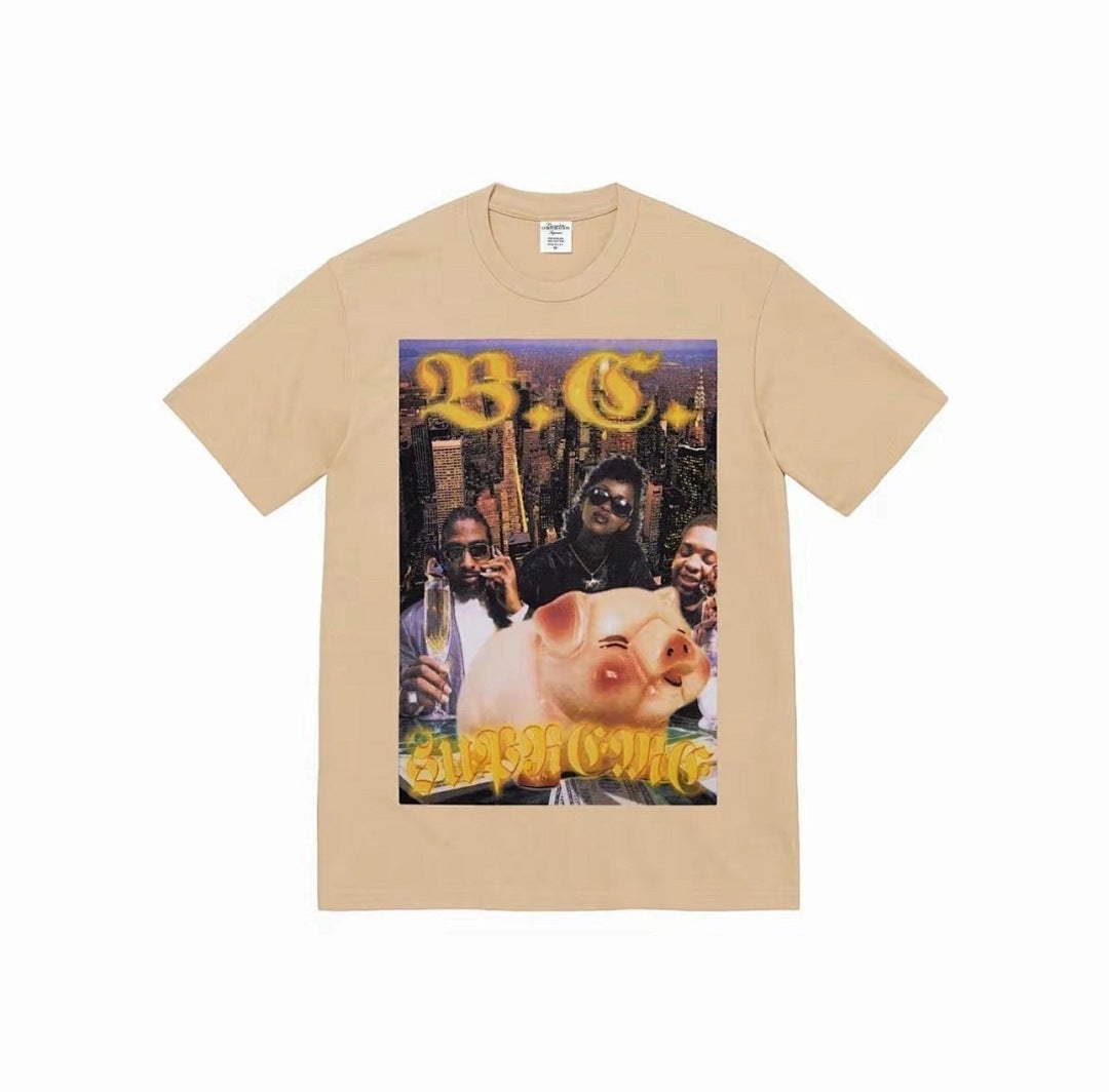 款号M334#40💰 Supreme SUPREME x BERNADETTE CORPORATION SS23 联名款 WEEK13 MONEY TEE 图案印花Logo美式潮流T恤 男女同款情侣 - view 1