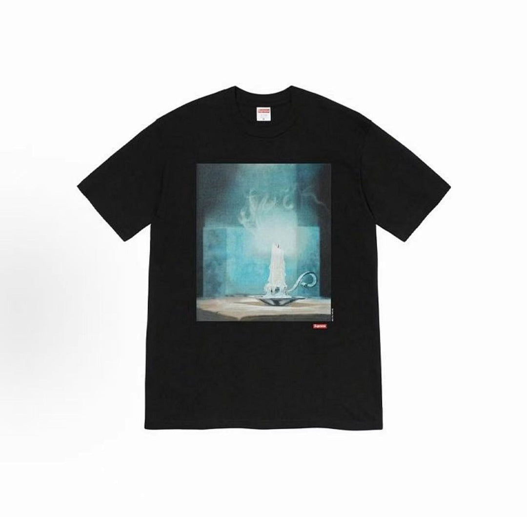 款号M378#p40💰 （市场最高版本欢迎对比） Supreme Week 8 Tee 蜡烛字母印花圆领短袖美式潮流T恤 男女同款 宽松版型 采用260克双纱纯棉 圆筒 从面料到辅料全部三标齐全跟 - view 2