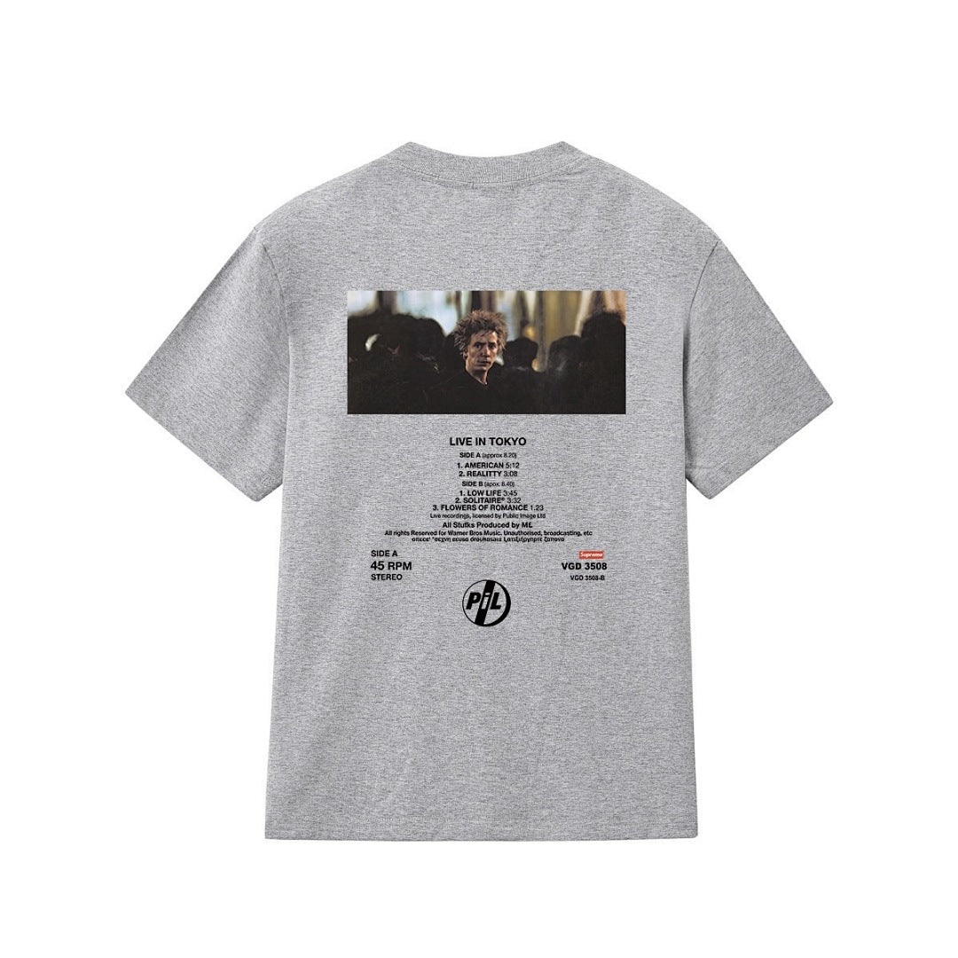 款号M403#p40💰 Supreme x public image ltd Supreme FW22 Week12系列Supreme x Public Image Ltd 联名 人物照片图案印花圆 - view 1