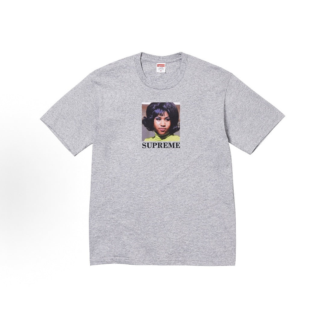 款号M417#p40💰 Supreme SS26 WEEK7 Aretha Tee 春季限定T恤系列 简约百搭人像印花图案舒适圆领短袖T恤 男女同款 宽松版型 采用260克双纱纯棉 圆筒 从面料 - view 4