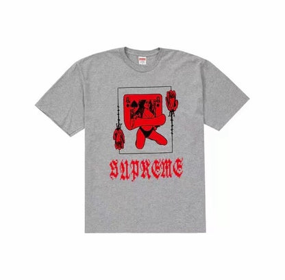 款号M453#p40💰 Supreme FW19 Week1 Queen Tee 女王纸牌印花 花体字母logo短袖美式潮流T恤 男女同款 宽松版型 采用260克双纱纯棉 圆筒 从面料到辅料全部三 - view 3