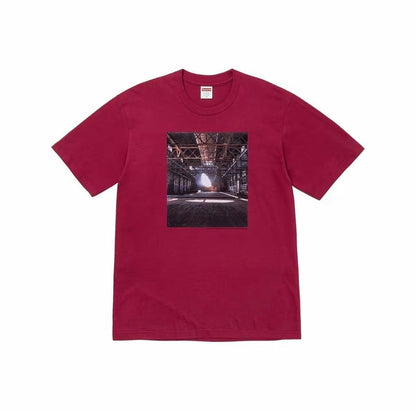 款号M472#p40💰 Supreme FW24 2024秋季T恤系列 WEEK8 Days End Tee logo印花图案百搭圆领短袖美式潮流T恤 男女同款 宽松版型 采用260克双纱纯棉 圆 - view 2
