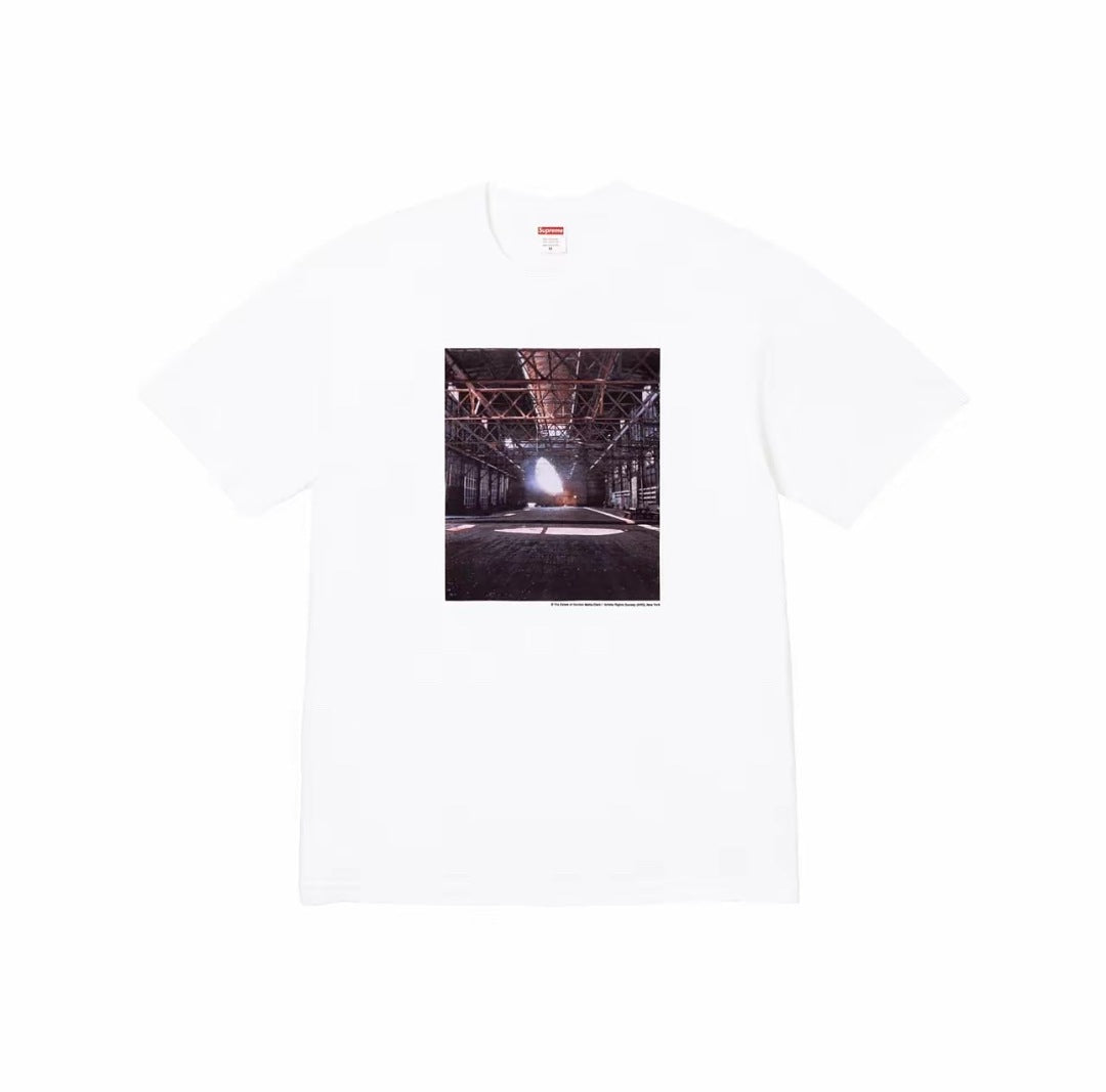 款号M472#p40💰 Supreme FW24 2024秋季T恤系列 WEEK8 Days End Tee logo印花图案百搭圆领短袖美式潮流T恤 男女同款 宽松版型 采用260克双纱纯棉 圆 - view 4