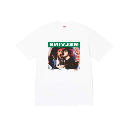 款号M474#p40💰 Supreme × Melvins 联名款 SS24 WEEK13 PRICK TEE 正面人物印花短袖美式潮流T恤 男女同款 宽松版型 采用260克双纱纯棉 圆筒 从面料 - view 1